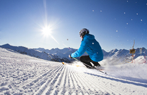 Skifahren oder Snowboarden in der Zillertalarena